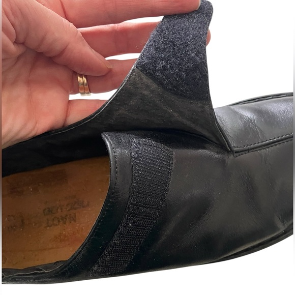 NAOT Black Leather Strap Split Toe Clog Shoe Women's 40 - 9 US - Picture 9 of 15